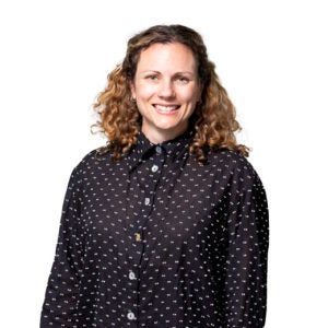 Claudia 300x300